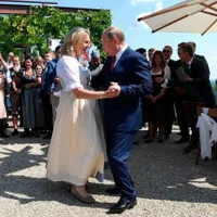 Kneissl, fost ministru de Externe al Austriei, s-a mutat în Rusia. Putin i-a dat avion pentru ponei - Foto: Profimedia Images