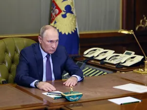 Putin a căzut pe scări /Foto: Profimedia Images