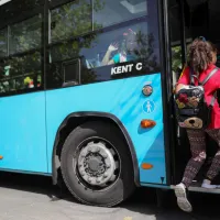 Elevii și-au plătit singuri abonamentele - Foto: INQUAM PHOTOS / George Călin