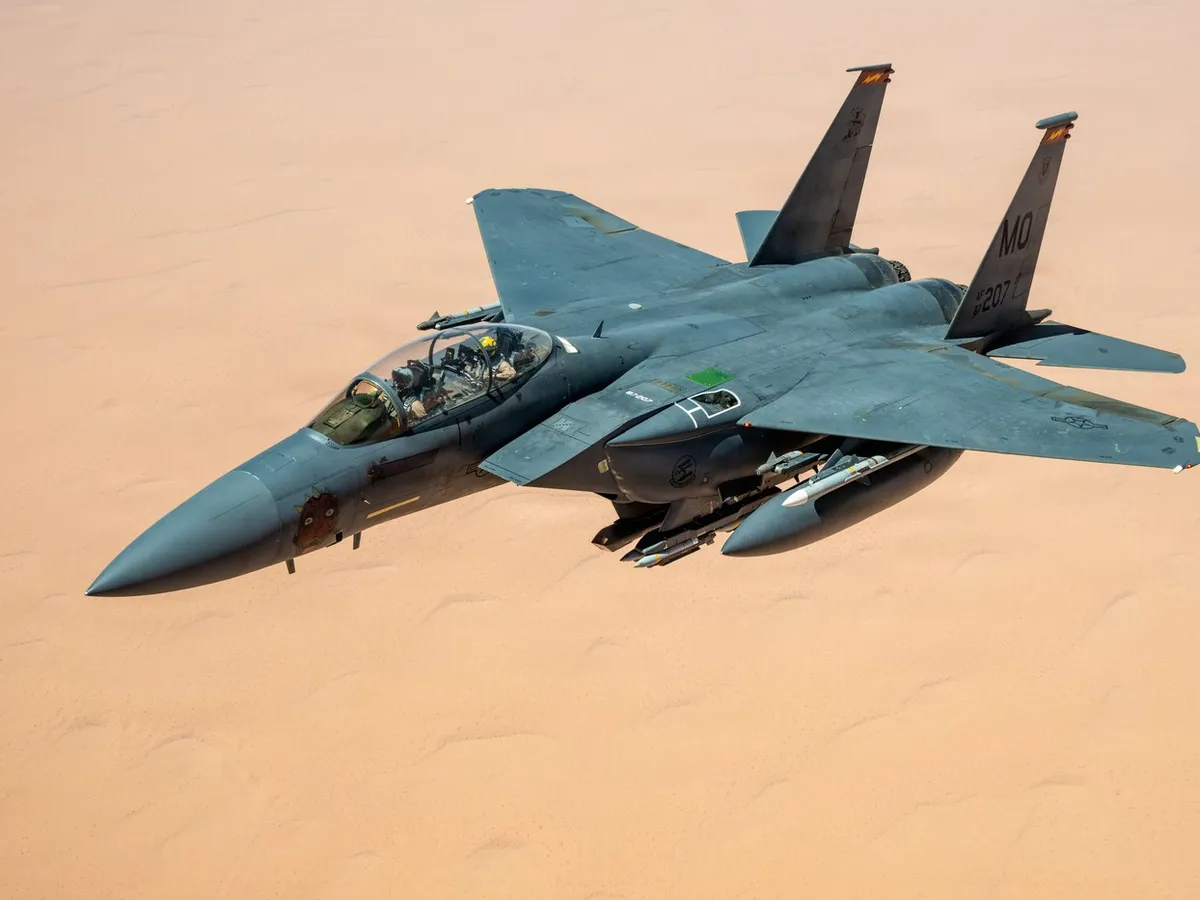 SUA pregătesc extinderea flotei F-15. Boeing primește un contract uriaș de 131.000.000.000 $. Ce conține