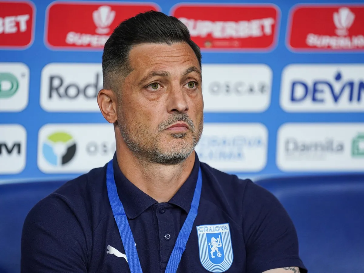 Mirel Rădoi (Universitatea Craiova) - Farul ne-a creat probleme mereu, şi în meciurile de acasă - Foto: Profimedia images