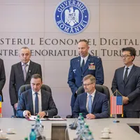 România va fabrica alături de SUA muniţia pentru tancurile Abrams şi proiectile de artilerie - FOTO: Facebook U.S. Embassy Bucharest