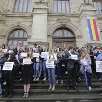 Magistrații au protestat în repetate rânduri pentru a bloca atacurile politicienilor asupra justiției