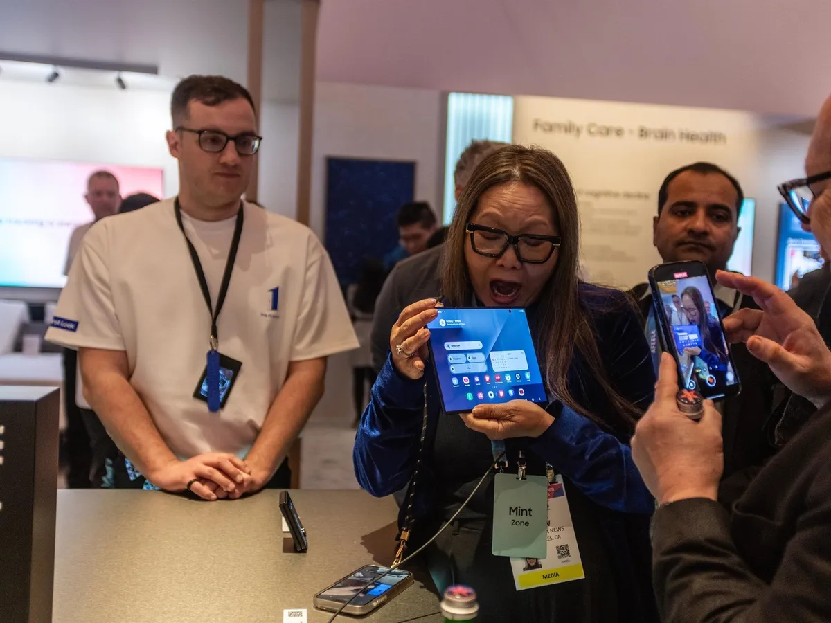 Samsung Galaxy Z TriFold - Foto: Profimedia Images