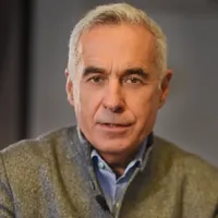 Căli Georgescu pierde la Înalta Curte. Alegerile rămân anulate. Care e motivarea? Foto: Facebook/Calin Georgescu(fotografie cu caracter ilustrativ)
