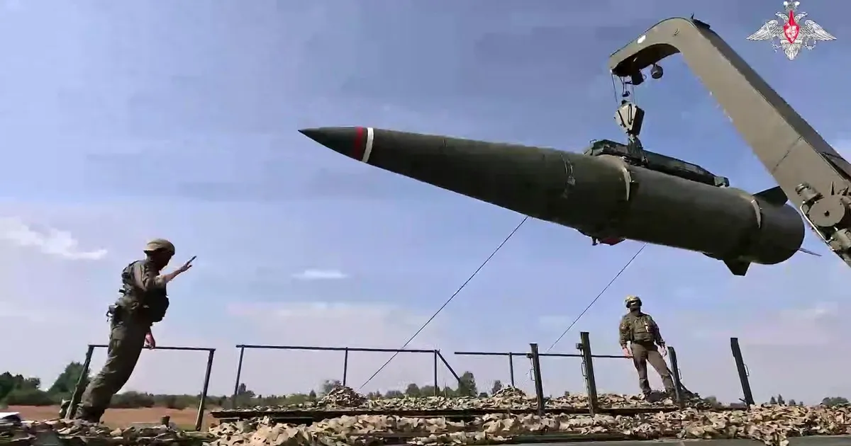 VIDEO Rusia lovește Ucraina cu rachete de croazieră de 5.200.000$. Trage și 70 pe nopate • Newsweek România