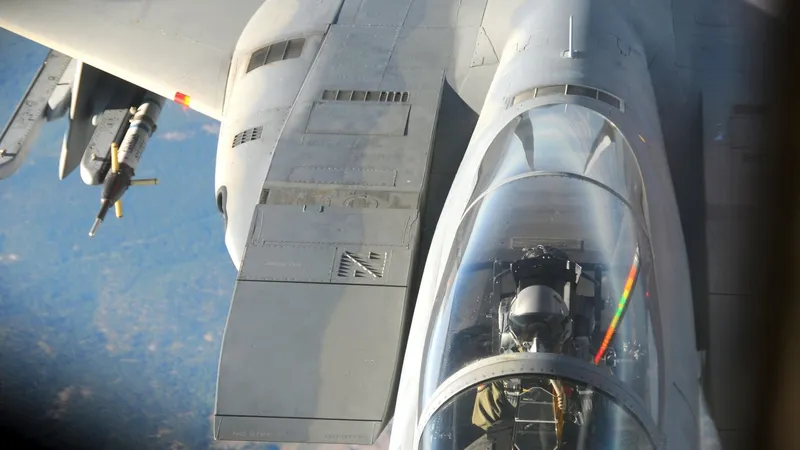 SUA pregătește Israelul de atacul Iranului. Trimit 50 de avioane F-15 și armament de 20.000.000.000$ - Foto: Profimedia images - Caracter ilustrativ