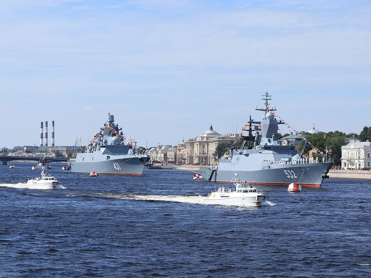 Ofensiva navală ucraineană în Marea Azov. 116 nave rusești, lovite de drone în 9 zile