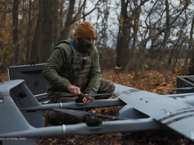 Depozit de rachete Kh-22 cu care sunt dotate bombardierele rusești, spulberat de dronele ucrainene - Foto: Facebook/Volodimir Zelenski - Caracter ilustrativ