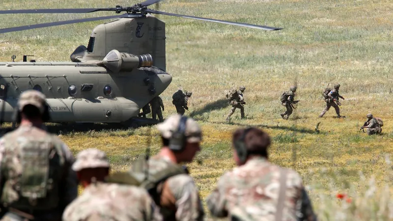 FOTO&VIDEO Exerciții militare desfășurate de NATO în Europa, ca răspuns la invazia Rusiei în Ucraina / Profimedia