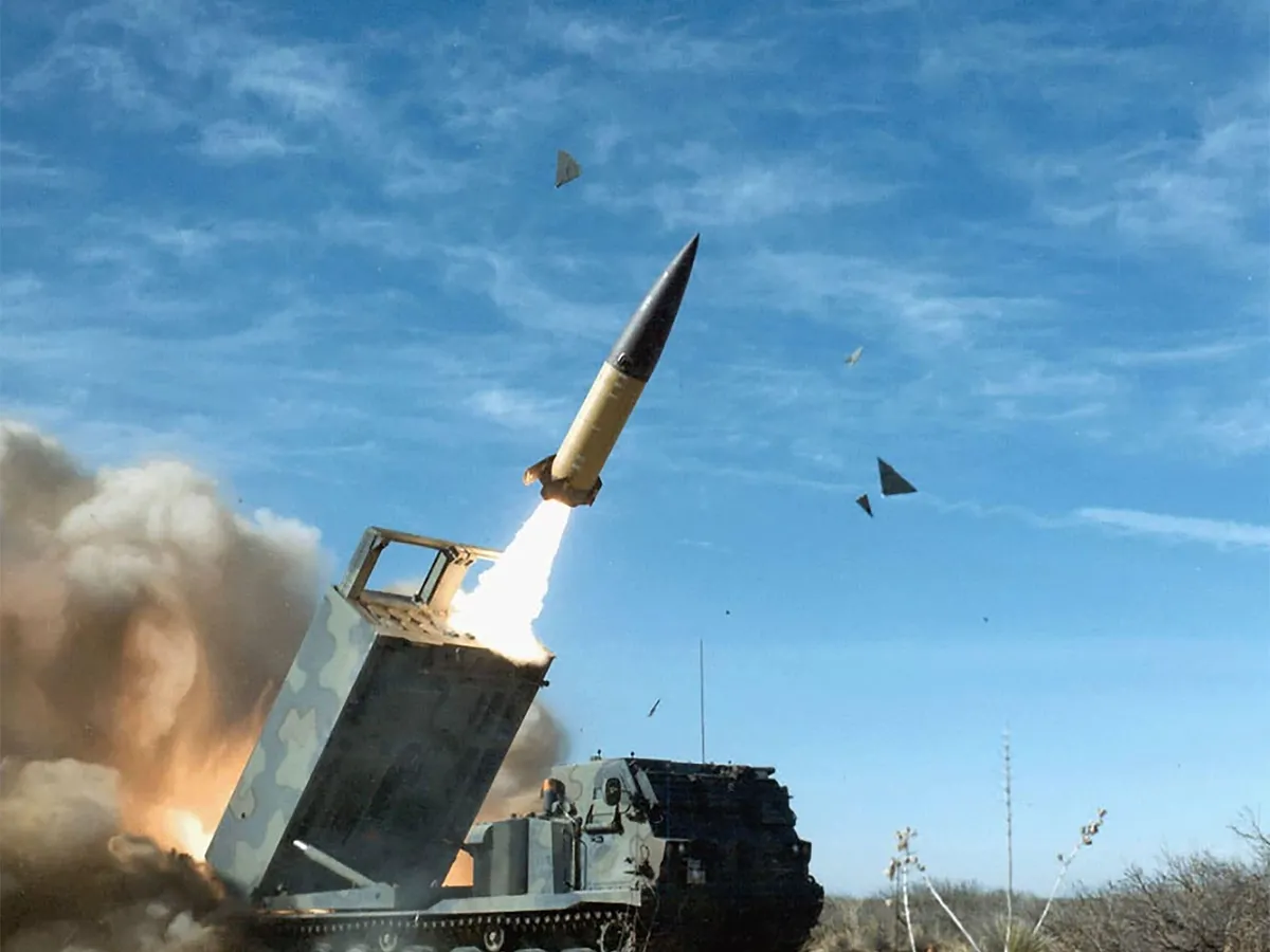 SUA vor livra armament greu pe bandă rulantă. Numai Ucraina cumpără de 50.000.000.000$ - Foto: Profimedia images