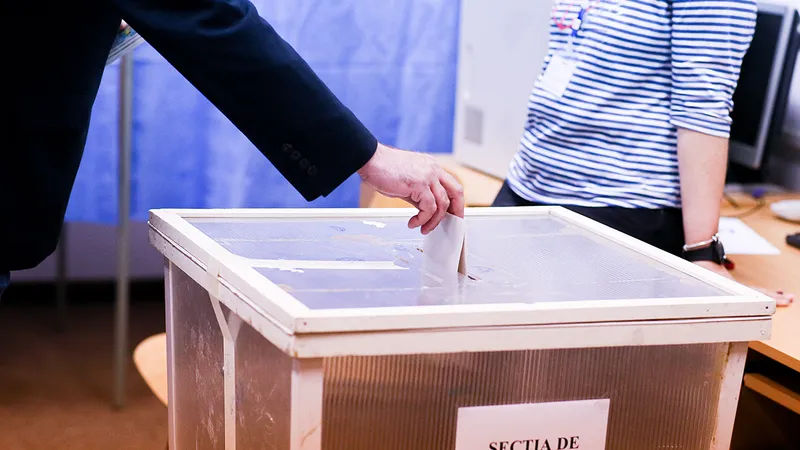 Cum votăm la alegerile prezidențiale și parlamentare - Foto: INQUAM PHOTOS/ Virgil Simionescu