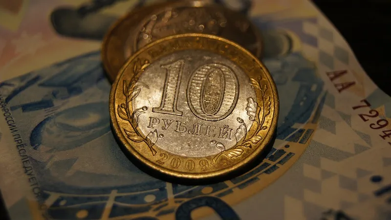Rusia ar putea fi forțată să plătească în ruble datoria externă din cauza sancțiunilor/FOTO: Pixabay