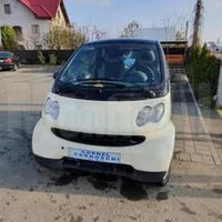 Cornel Cernoschi, suceveanul cu mașina „înmatriculată” cu numele propriu. / Foto: monitorulsv.ro