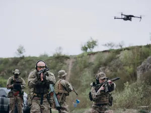 Alertă la baza Mihail Kogălniceanu! Mai multe drone au zburat în apropierea unității. Reacția MApN - Foto: Profimedia Images/ Imagine cu caracter ilustrativ