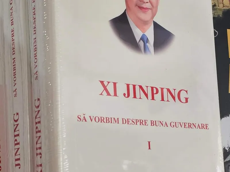 Volumul Să vorbim de buna guvernare, autor Xi Jinping, Editura Corint. Sursă foto, Facebook