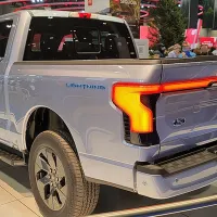 Ford Motor oprește producția  pick-up-ului electric, din cauza unor probleme la bateriei - Foto: Wikipedia/UltraTech66