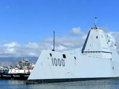 Distrugătorul USS Zumwalt, acum echipat cu rachete hipersonice (imagine cu rol ilustrativ)-Foto: US Navy