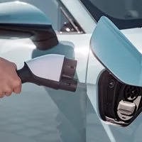 România are aproape 800 de stații publice de încărcare pentru vehiculele electrice. / Foto: electrive.com