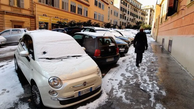 Românii contestă obligația de a-și înmatricula mașinile în Italia. Foto Getty Images