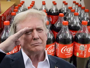 Trump schimbă rețeta Coca-Cola. Siropul de porumb, înlocuit cu zahăr: „Le mulțumesc pentru decizie” - Foto: Profimedia images
