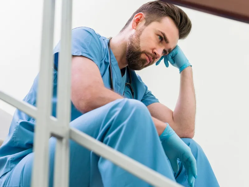 Cu ce boli se aleg medicii în faculate și rezidențiat: Există o credință că poți duce oricâte gărzi - Foto: Freepik (rol ilustrativ)