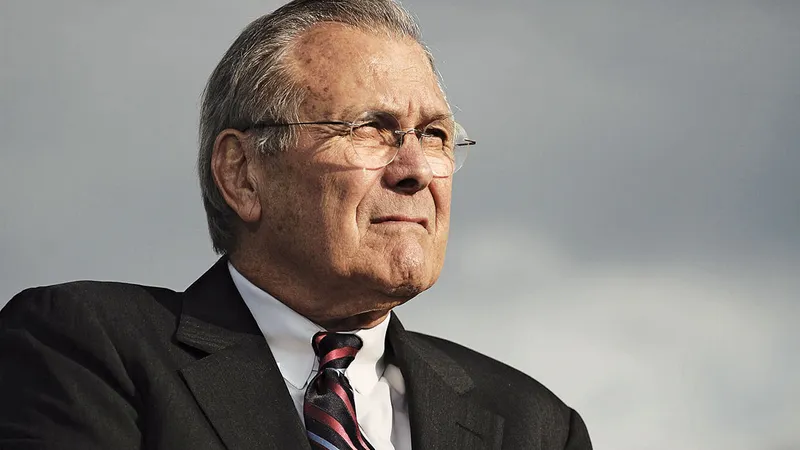 Rumsfeld, de aproape și personal.