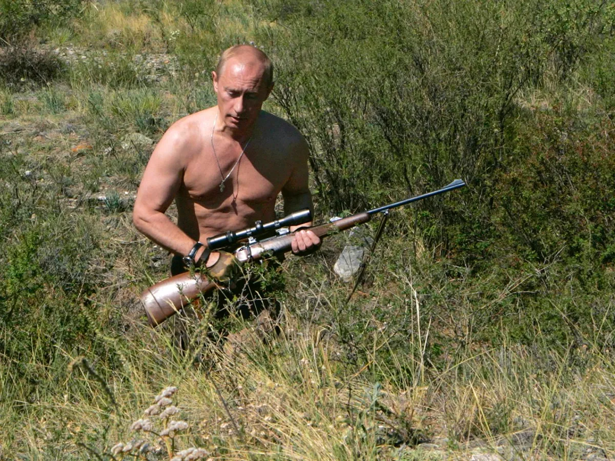 Vladimir Putin, la vânătoare