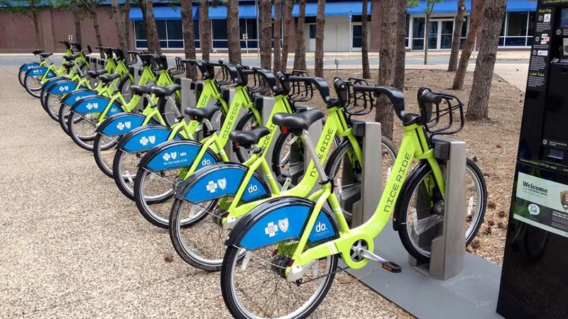 Sistem de bike sharing, inclusiv cu biciclete electrice, la Piatra Neamț, în valoare de 12 mil. lei. / Foto: ziarpiatraneamt.ro