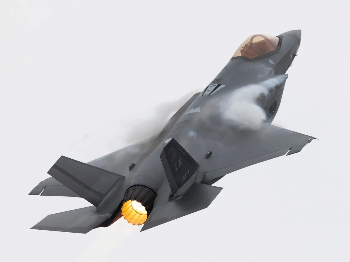 România, cumpărături de război de peste 20 miliarde $. Flota de avioane F-35, cea mai scumpă - Foto: Profimedia Images (imagine cu caracter ilustrativ)