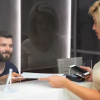 Este bine să achiți mai repede creditul la bancă? Avertismentul unui bancher - Foto: Freepik.com (rol ilustrativ)