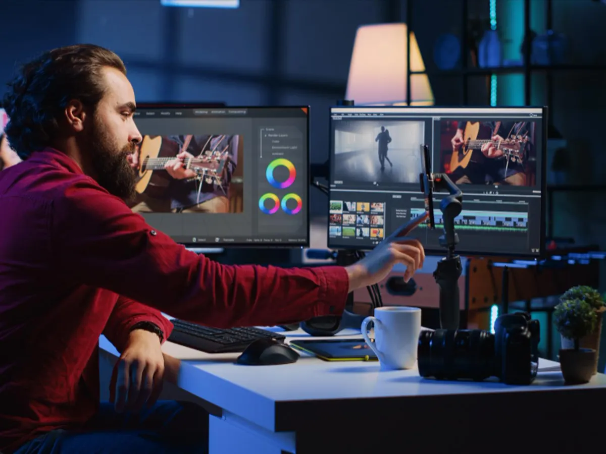 Editor video - Foto: Magnific (rol ilustrativ)