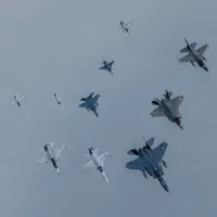 SUA au vânat prin Alaska șase avioane rusești cu aeronave F-35 de 100.000.000$ - FOTO DOD