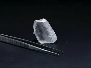 Un diamant fabulos, de 166 de carate, extras dintr-o mină din Botswana - Foto: Lucara Diamond