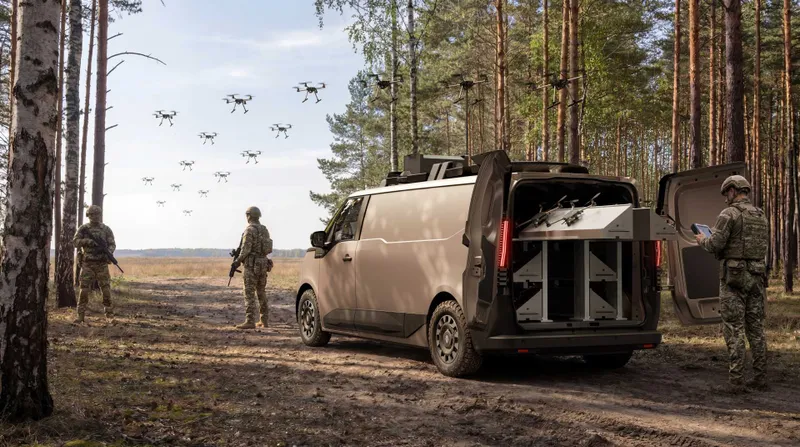 Renault Trafic port-drone - Foto: Renault