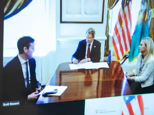 Șah, la Putin. Ucraina și SUA au semnat acordul minerale rare contra investiții în reconstrucție - Foto: Profimedia Images