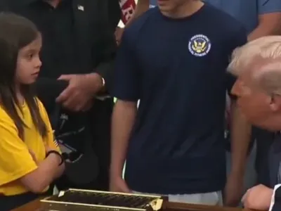 VIDEO ”Donald Trump a batjocorit o fetiță în Biroul Oval”. Imaginile au făcut înconjurul lumii
