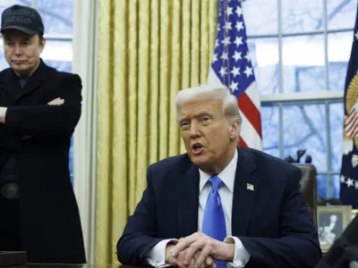 Donald Trump îi declară război lui Elon Musk: Ar trebui să-şi închidă prăvălia şi să se întoarcă acasă în Africa de Sud