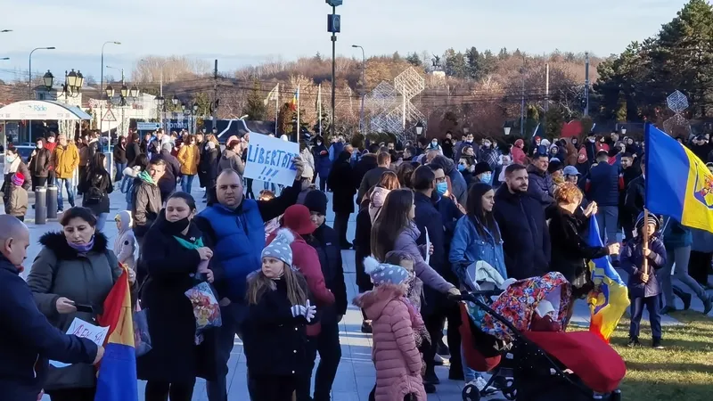 Protest anti-restricții, duminică, la Suceava. Și șeful AUR a fost prezent. Sursă: Facebook Monitorul de Suceava