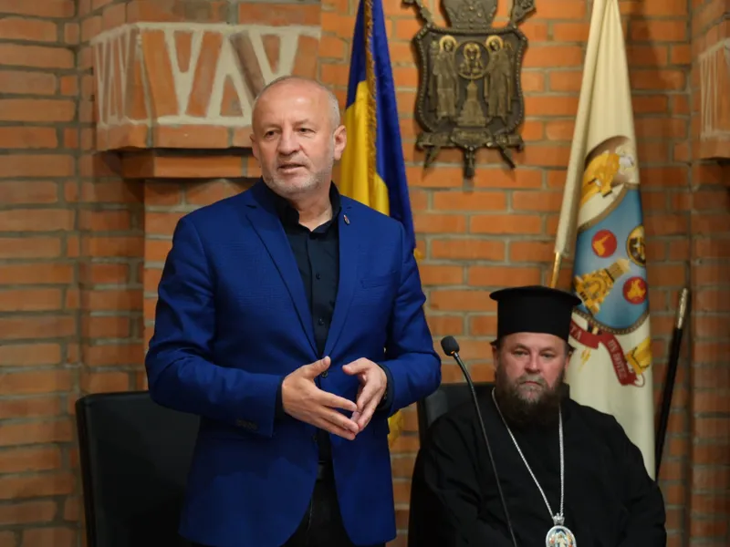 Restricţii de trafic pe centura municipiului Baia Mare. Un pod construit peste râul Săsar s-a surpat
