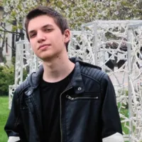 Șerban, elevul care a obținut punctajul maxim la Olimpiada de Informatică - Foto: Facebook