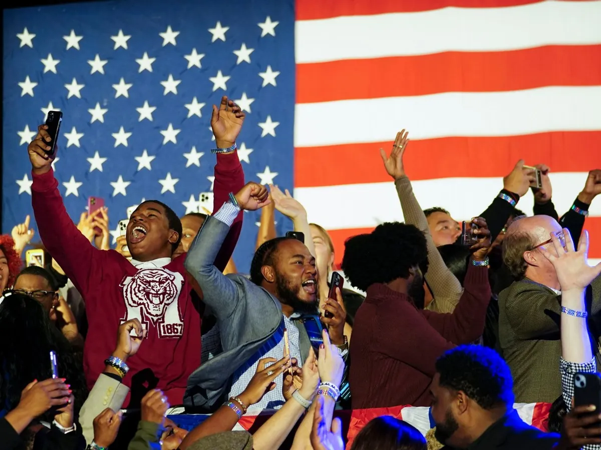 Partidul lui Joe Biden câștigă un loc în plus în Senatul american după victoria din Georgia - FOTO: Profimedia