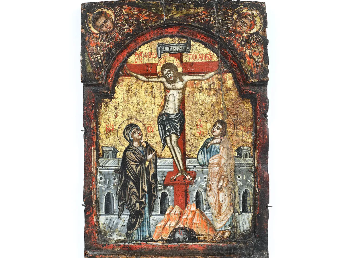 Icoană pe lemn, ”Iisus Răstignit”, Țara Românească, școală grecească, epoca lui Matei Basarab, prima jumătate a sec. XVII, piesă rară, de colecție
