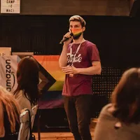 Cosmin Grădinariu, de la Rise Out, a anunțat că îi va face plângere penală primarului Chirica. Sursă imagine: Rise Out
