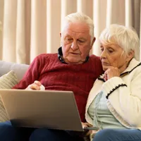 Pensionari la pensie - Foto: magnific