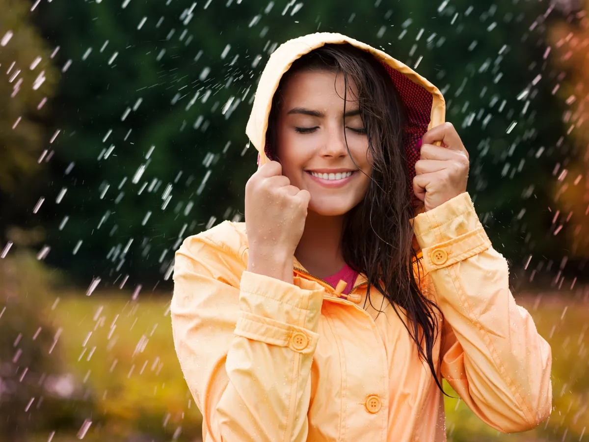 Vremea de marți aduce ploi abundente în Muntenia, Dobrogea și sudul Moldovei