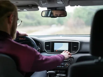 Mașină - Foto: Freepik