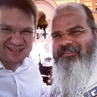 Mihai Neamțu (stânga)/FOTO: facebook.com