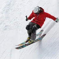 Sporturile de iarnă au ajuns să fie un lux în România. Cât costă o zi de ski în Sinaia all inclusive Foto: Pexels (fotografie cu caracter ilustrativ)