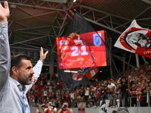 Dinamo, aproape să transfere jucătorul care a fost un DEZASTRU complet la Rapid! Salariu de 20.000 de euro pe lună